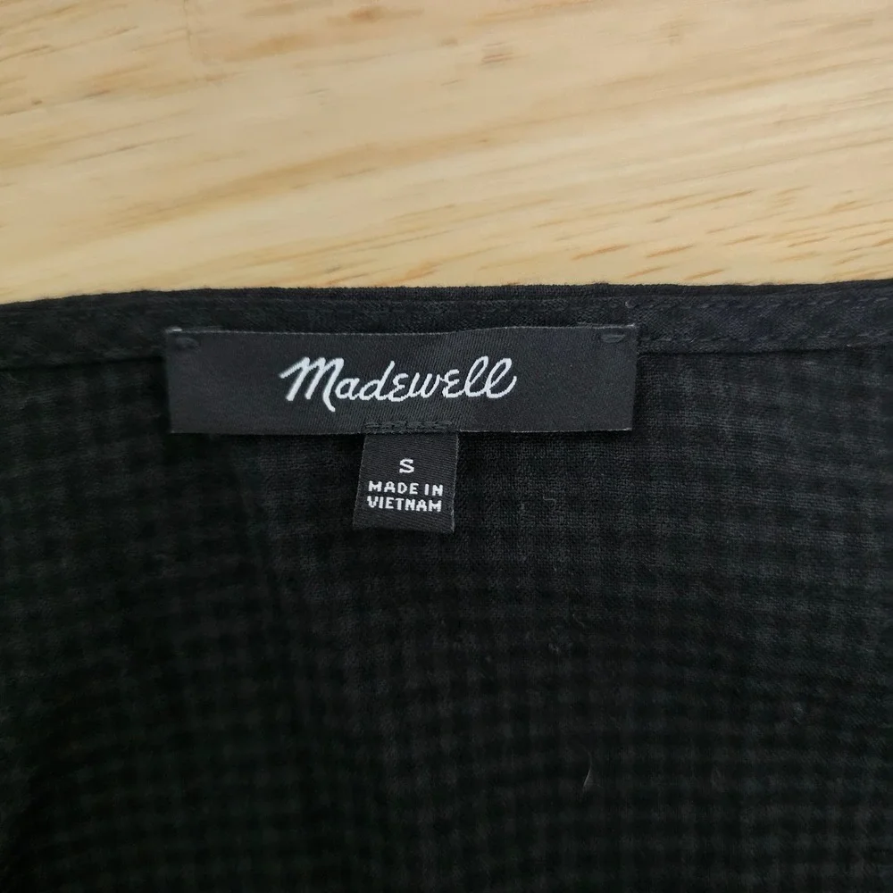 Madewell Black Gingham Seersucker Sweetheart Button Front Smocked Top Size Small
